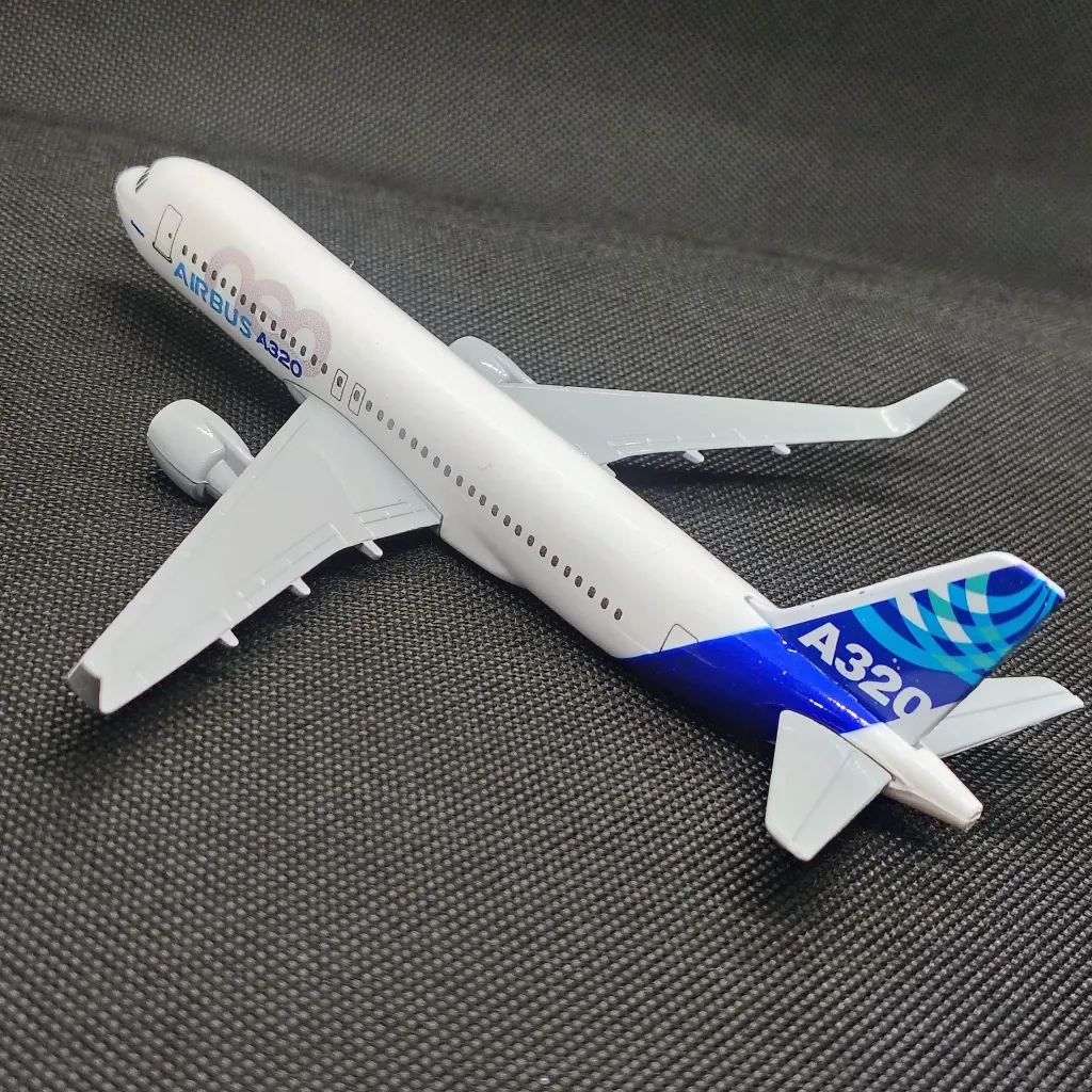 B00091 Airbus A320.webp