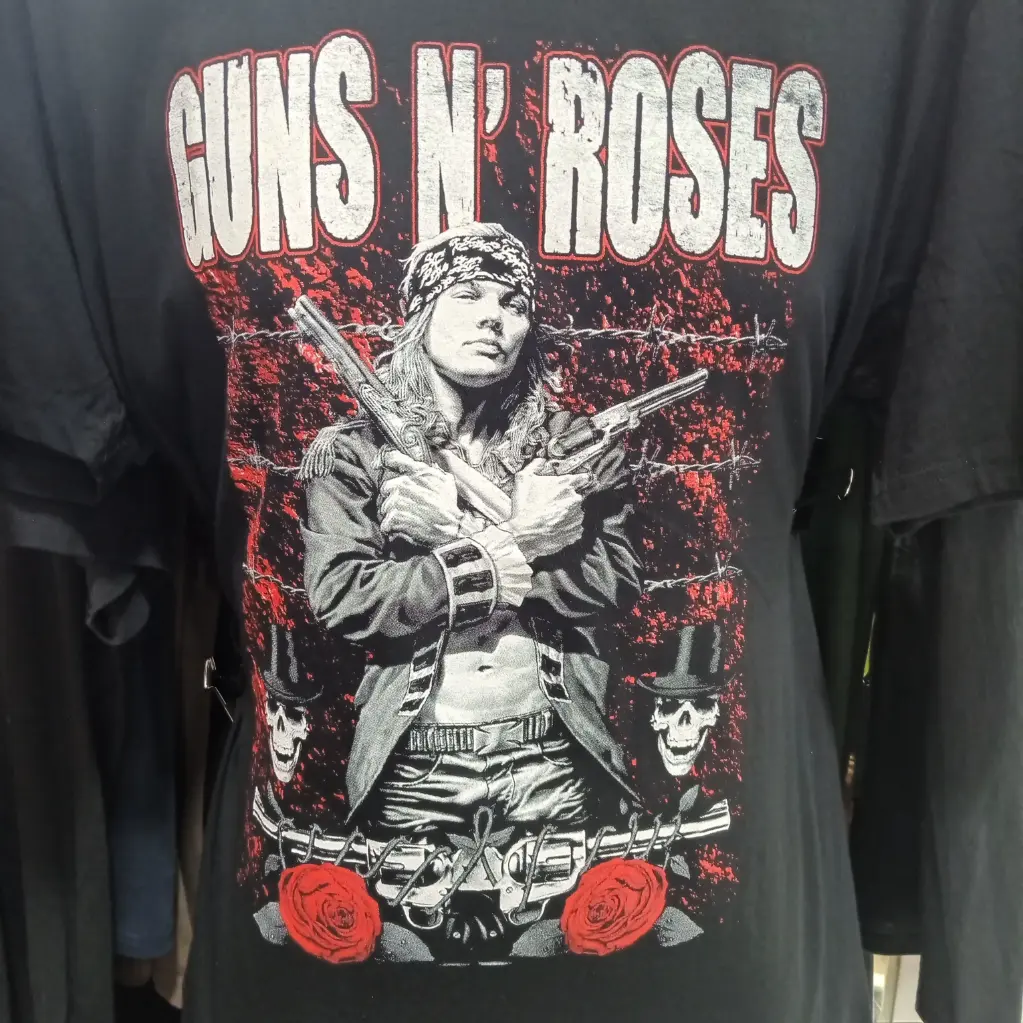 Guns N Roses : Axel con Pistolas Polera (S)