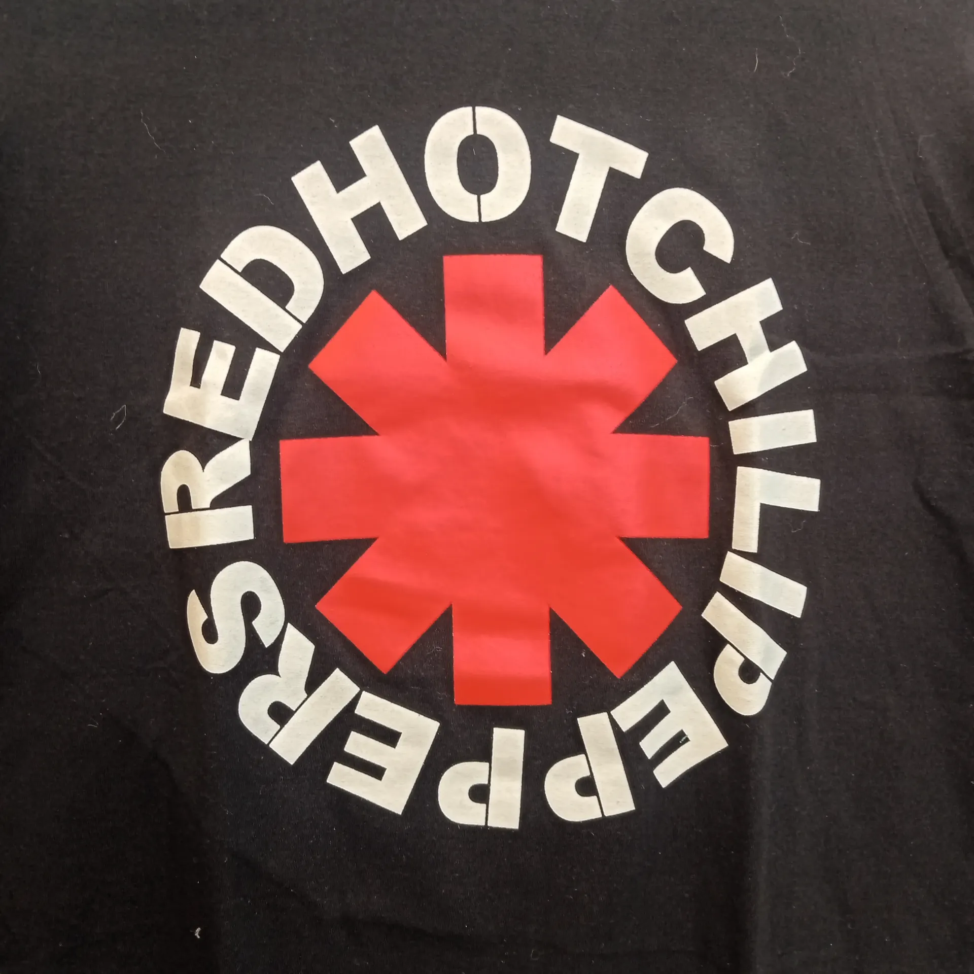 [036 002 S] Red Hot Chili Pepper : Logo Rojo Polera (S)