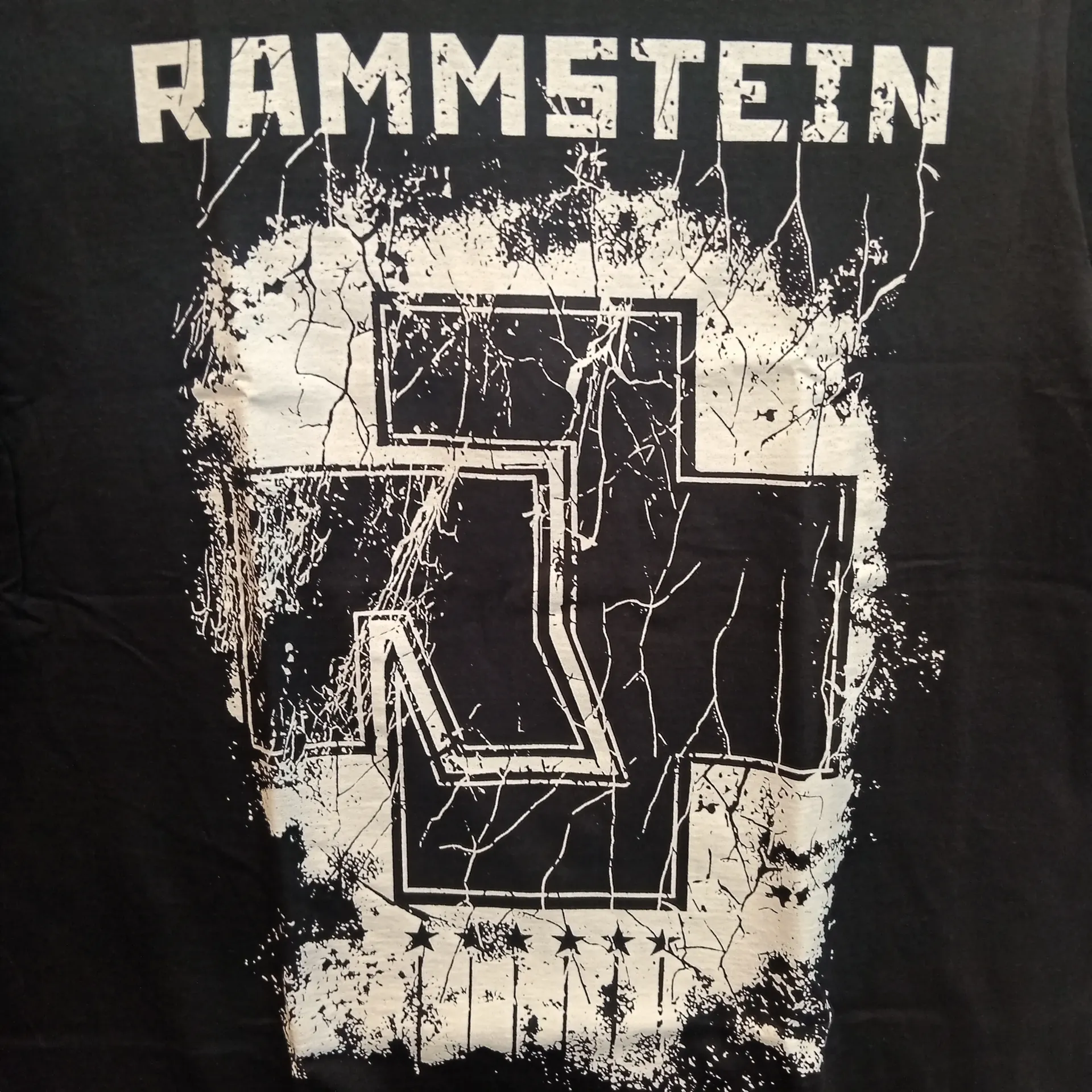 [034 002 S] Rammstein : Nombre con R Blanca Polera (S)