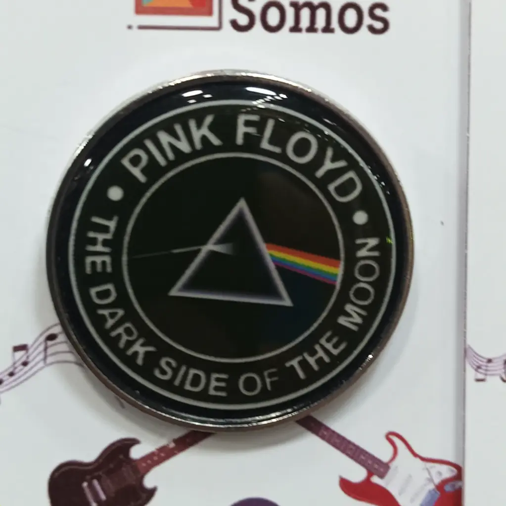 [0017] Pink Floyd : Dark Side of the Moon Logo Circular Pin